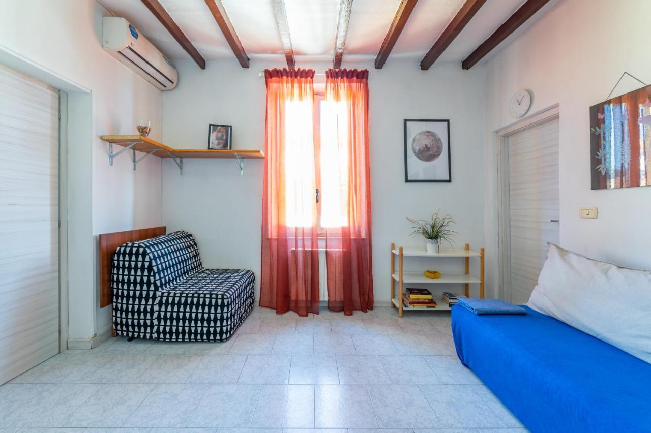 Parma Centro Torri Huge Apartment X6 Exterior photo